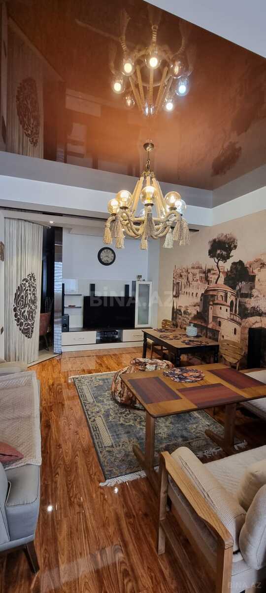 3 otaqlı Yeni tikili, Şah İsmayıl Xətai m., Bakı