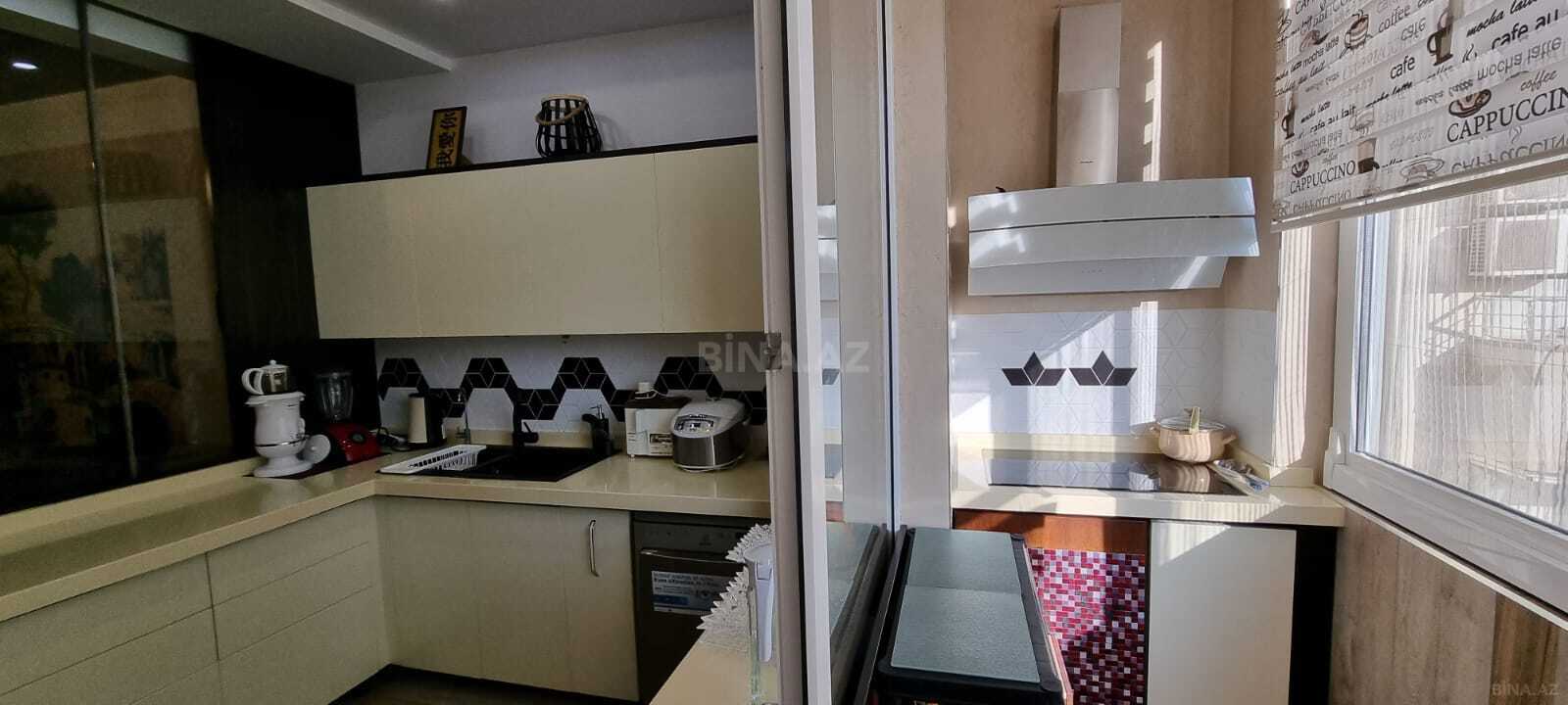 3 otaqlı Yeni tikili, Şah İsmayıl Xətai m., Bakı