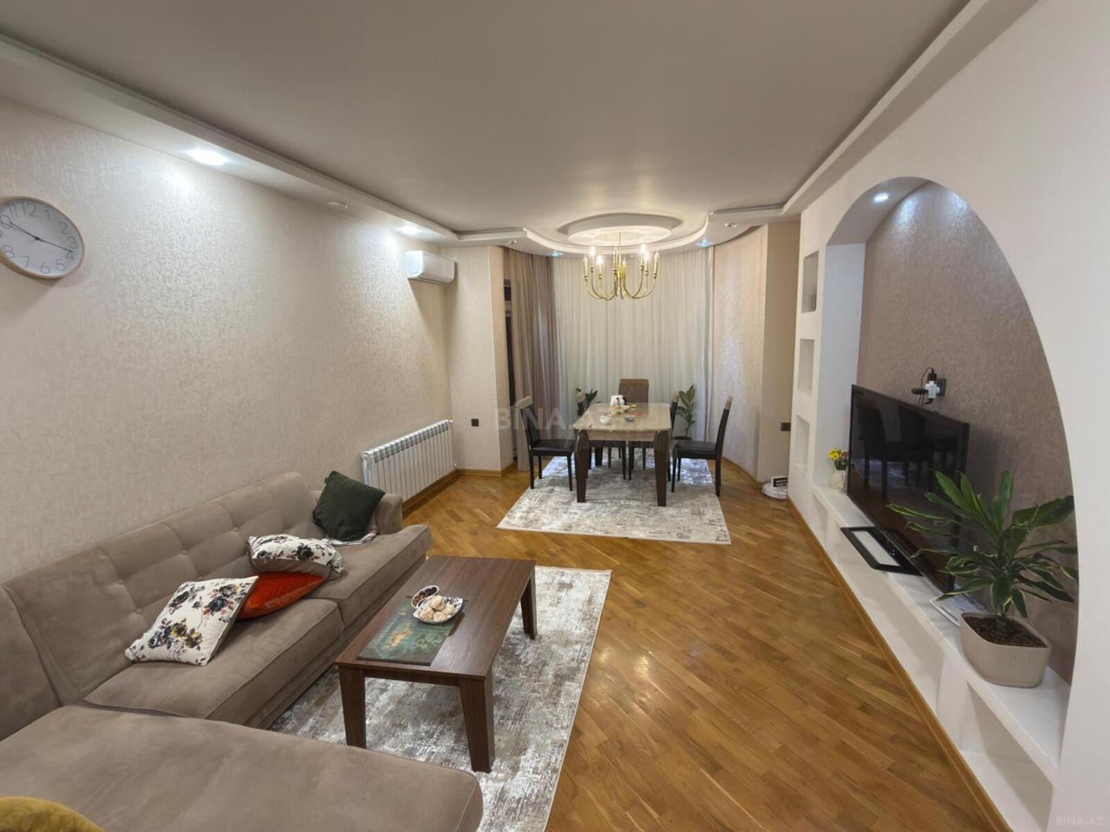 3 otaqlı Yeni tikili, 8 Noyabr m., Bakı