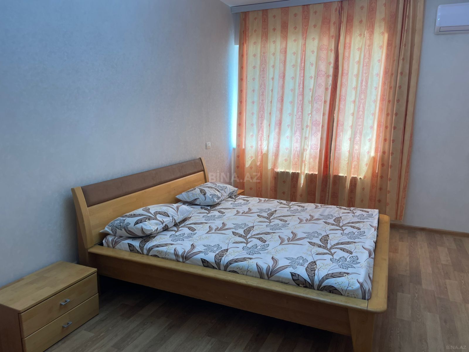 3 otaqlı Yeni tikili, Şah İsmayıl Xətai m., Bakı