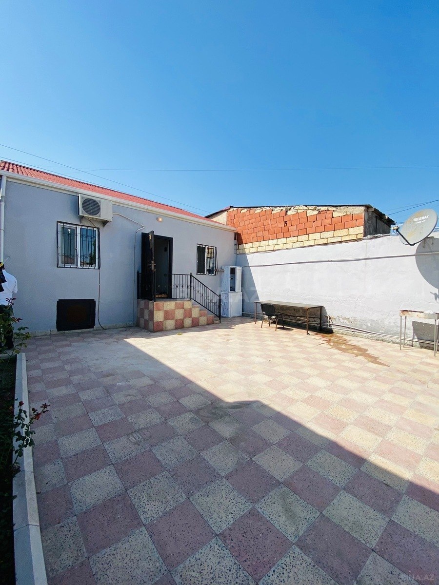 4 otaqlı Həyət evi/Bağ evi, Binəqədi q., Bakı