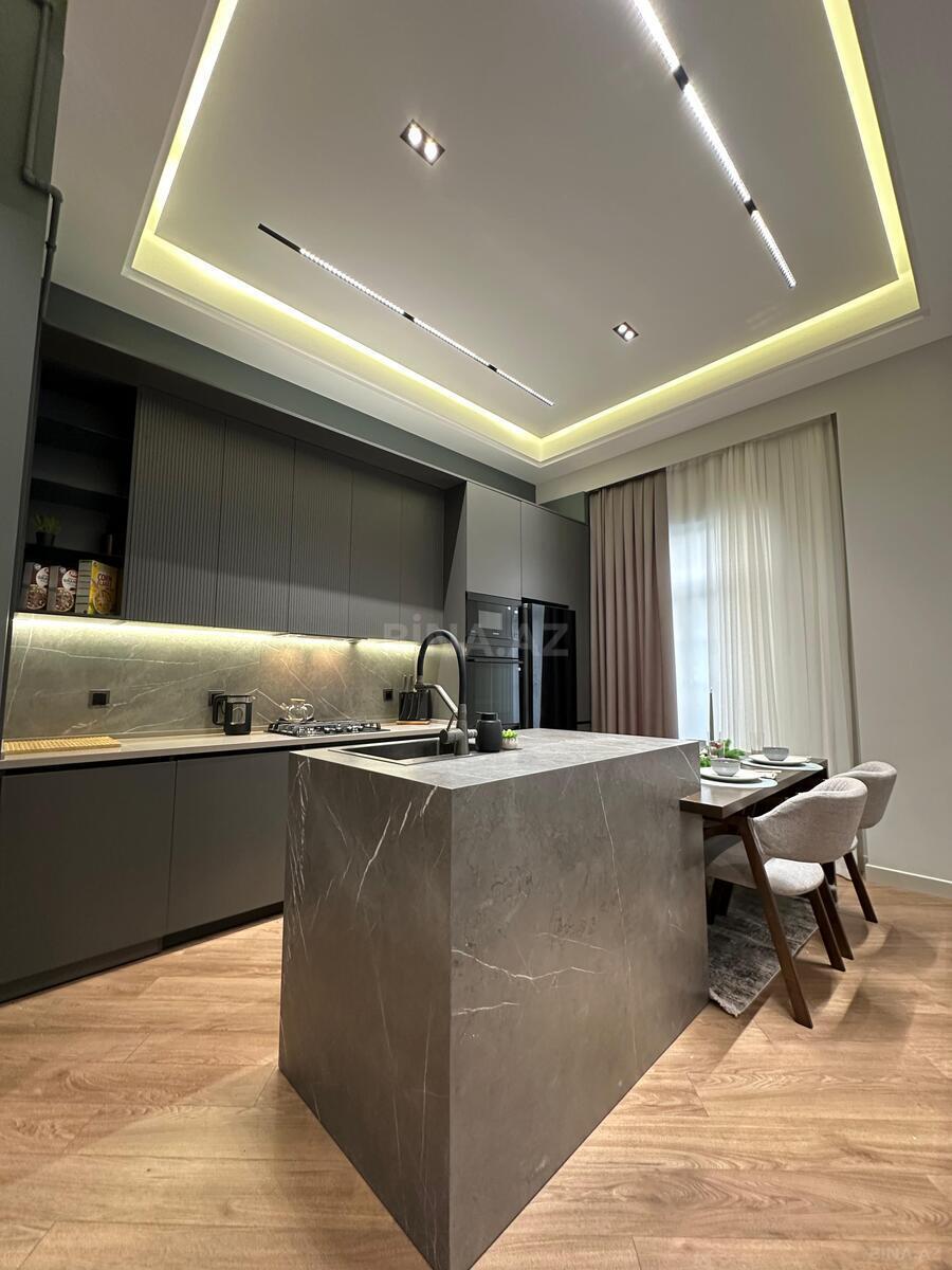 3 otaqlı Yeni tikili, 8 Noyabr m., Bakı