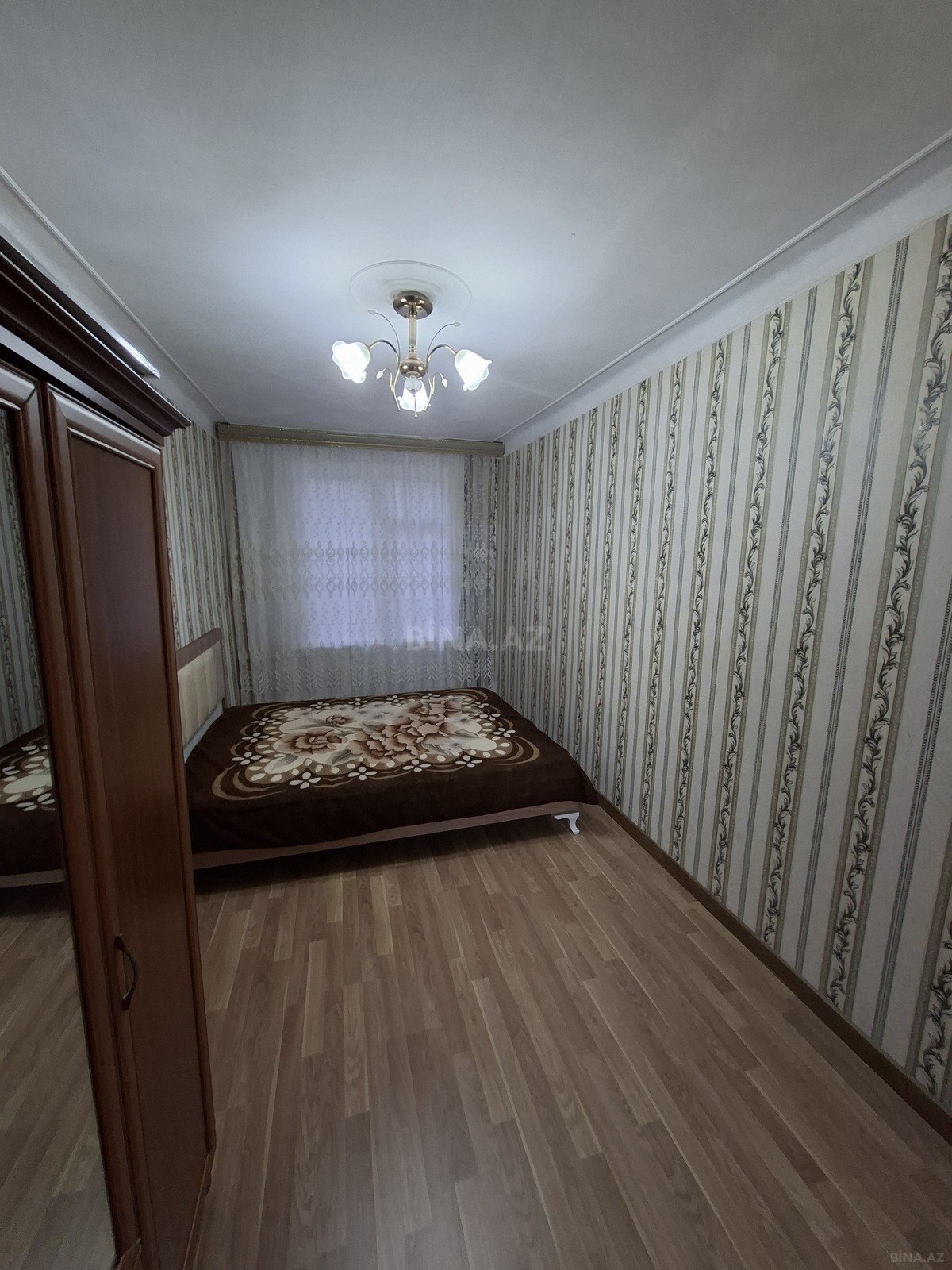 2 otaqlı Köhnə tikili, Neftçilər m., Bakı