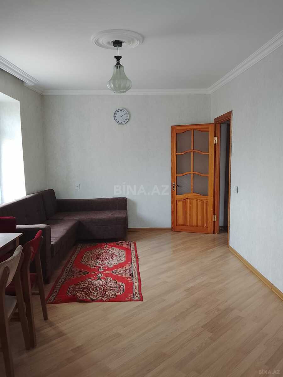 1 otaqlı Köhnə tikili, İnşaatçılar m., Bakı