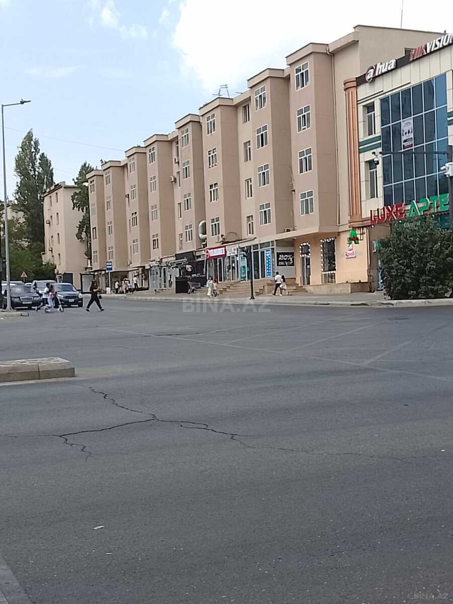 1 otaqlı Köhnə tikili, İnşaatçılar m., Bakı