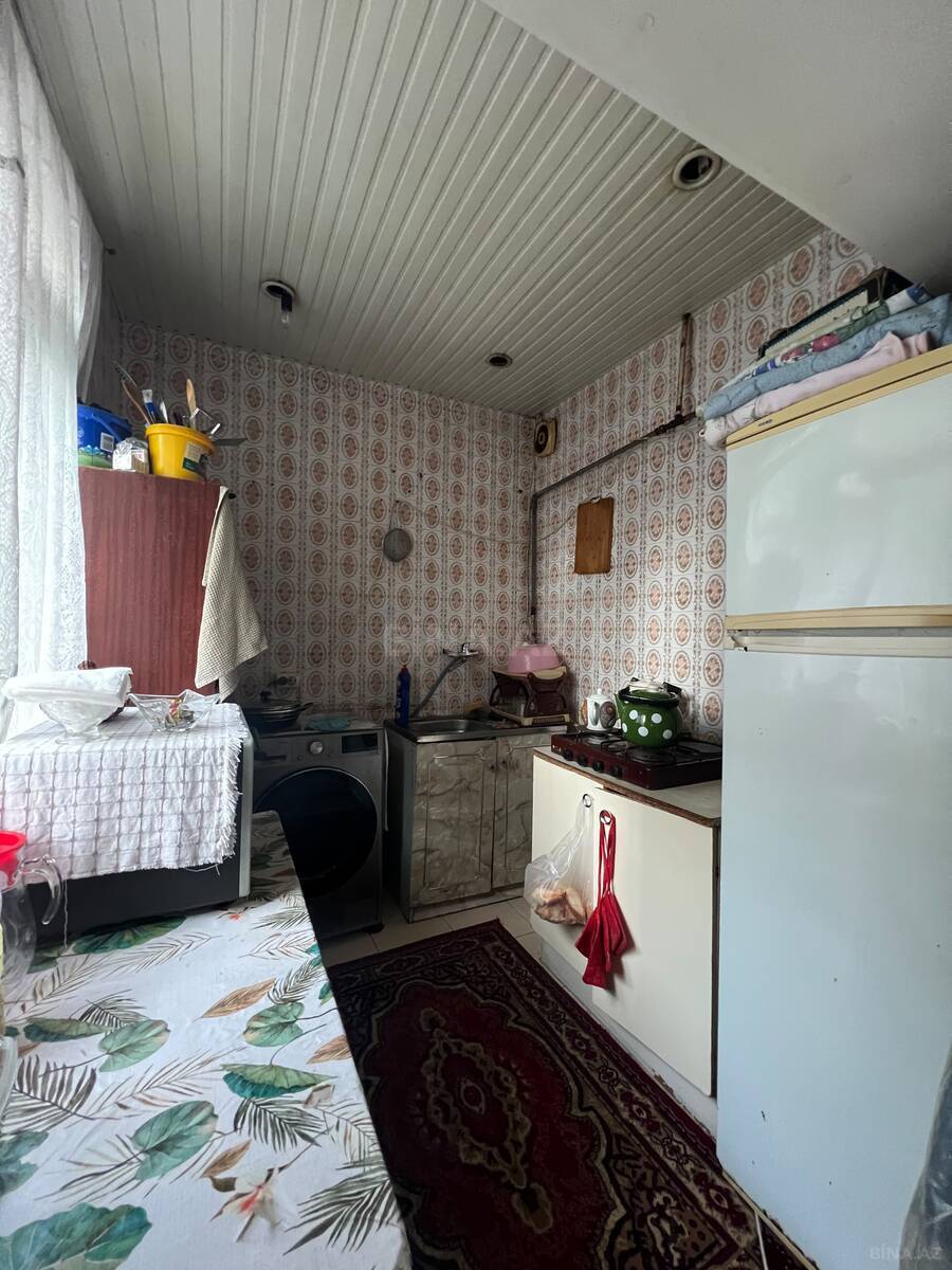 2 otaqlı Köhnə tikili, 20 Yanvar m., Bakı