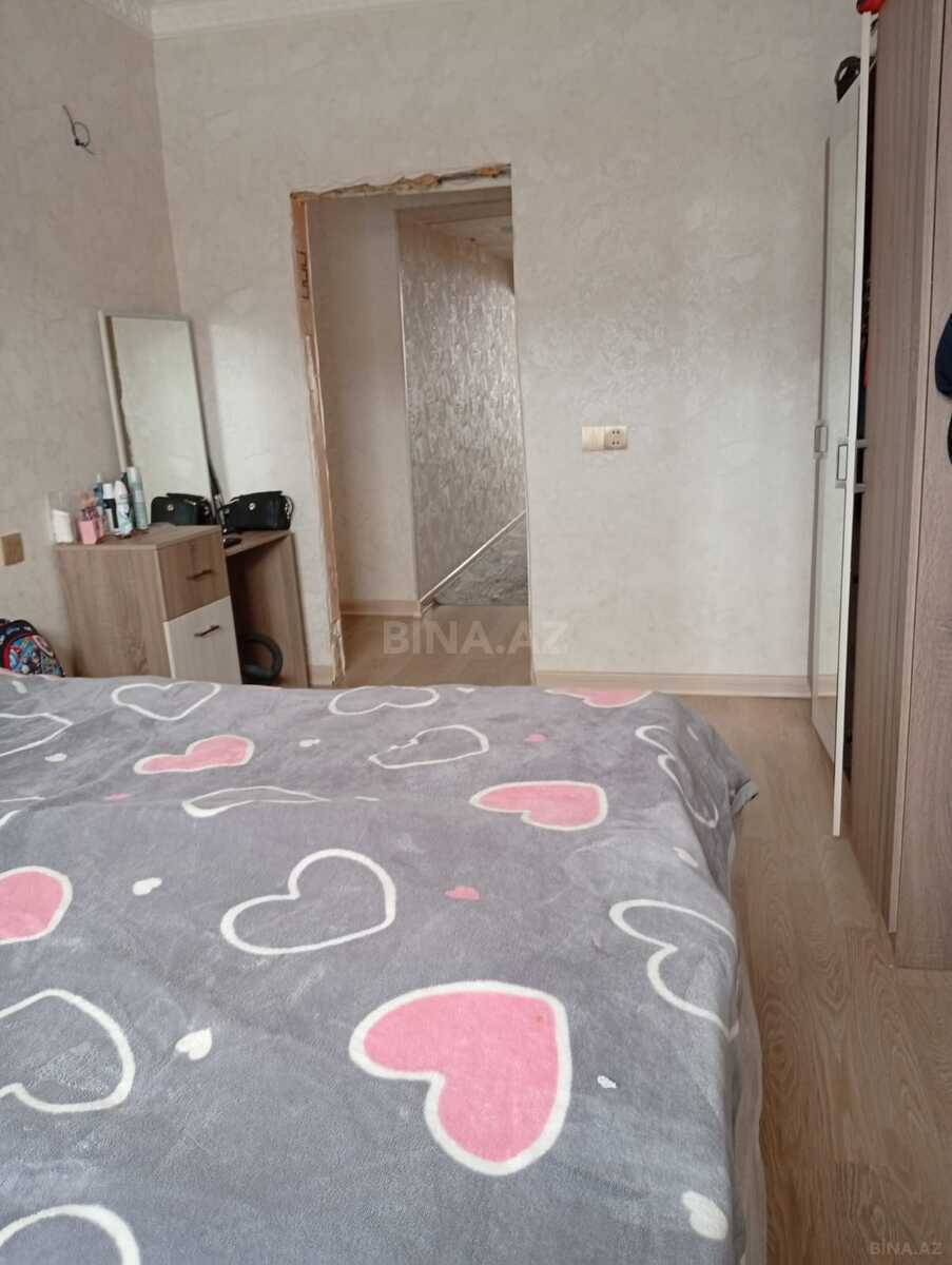 3 otaqlı Köhnə tikili, Lökbatan q., Bakı