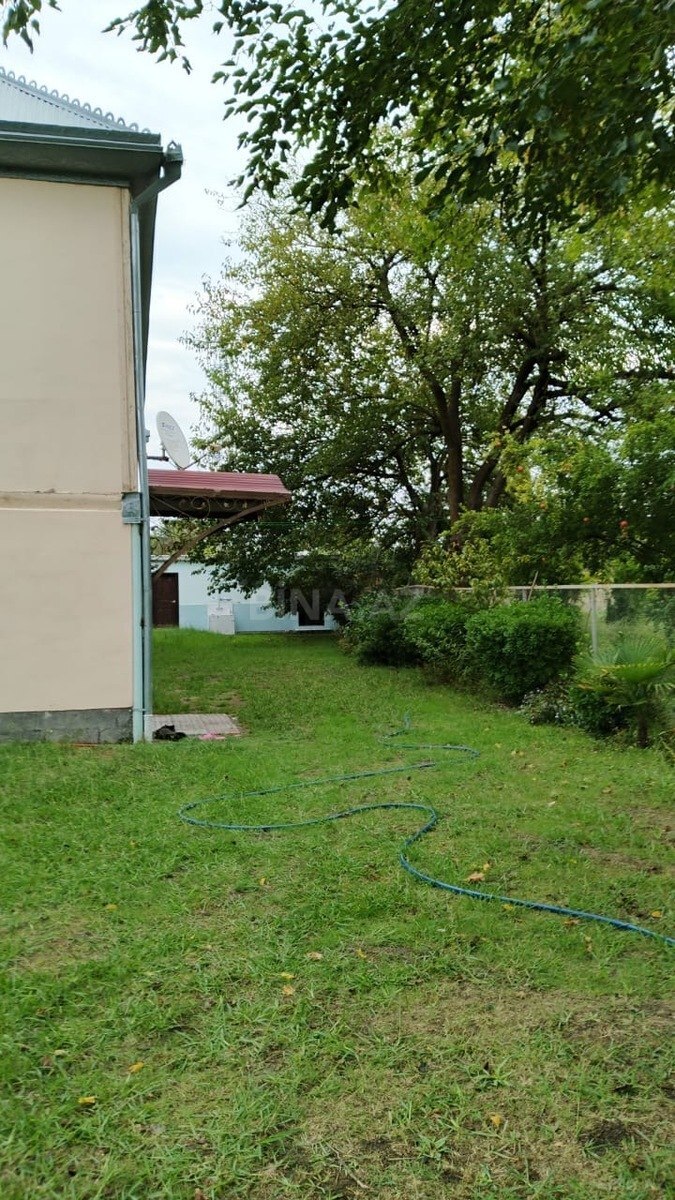5 otaqlı Həyət evi/Bağ evi, Ucar