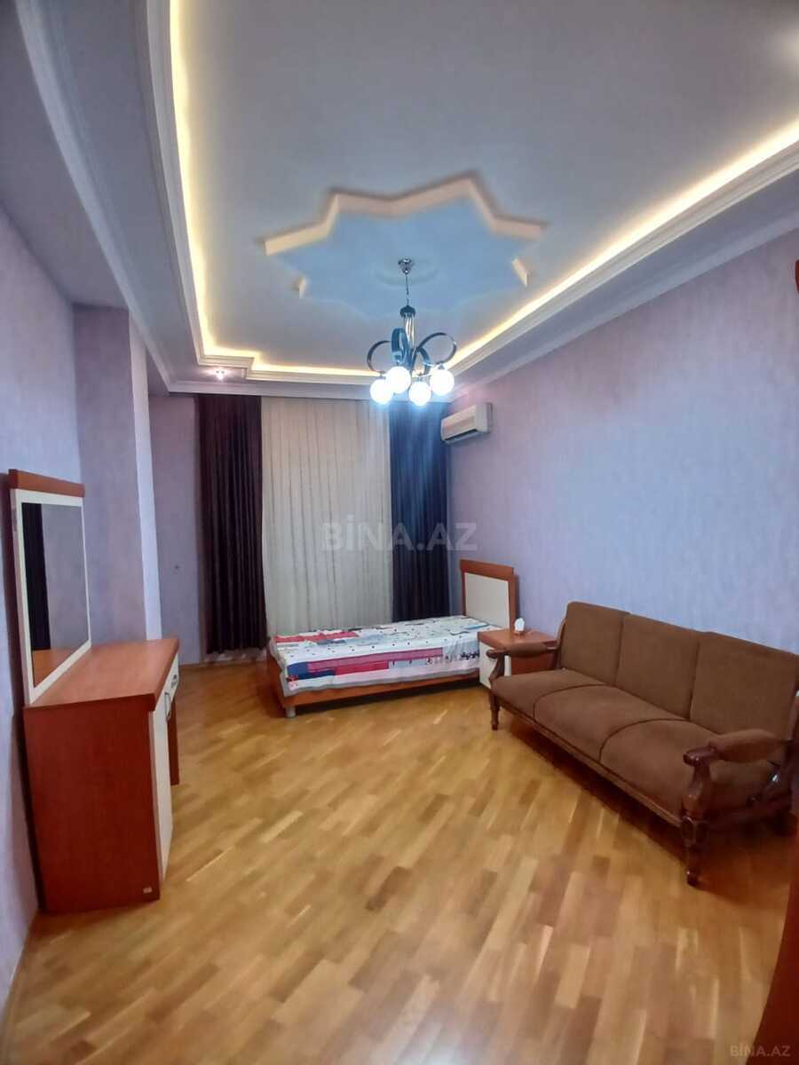3 otaqlı Yeni tikili, İnşaatçılar m., Bakı