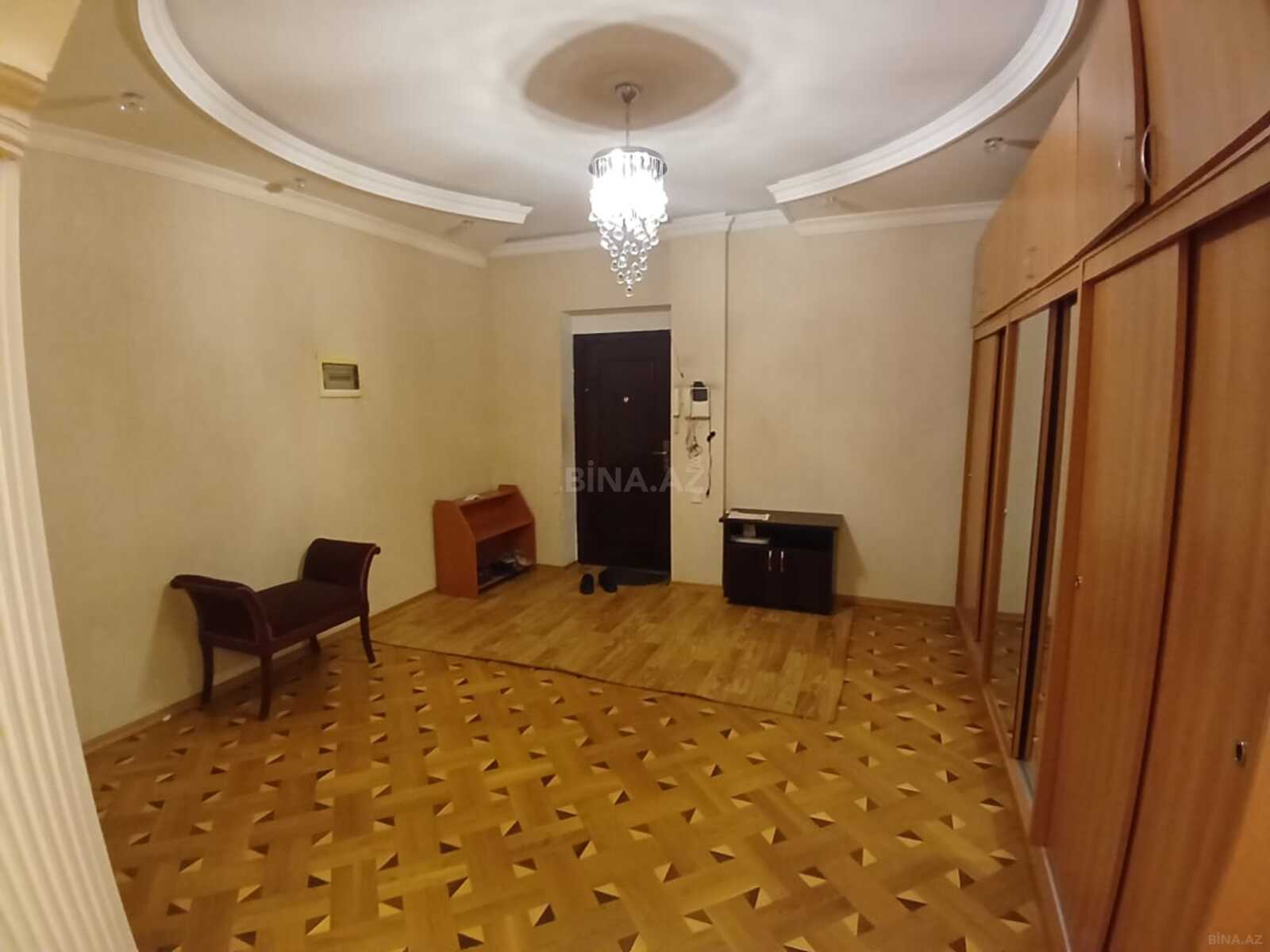3 otaqlı Yeni tikili, İnşaatçılar m., Bakı