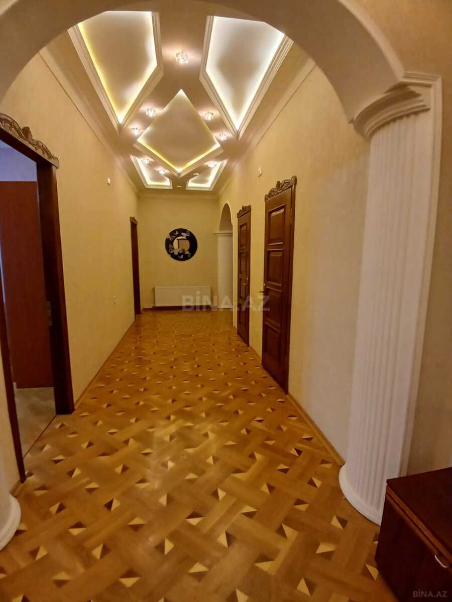 3 otaqlı Yeni tikili, İnşaatçılar m., Bakı