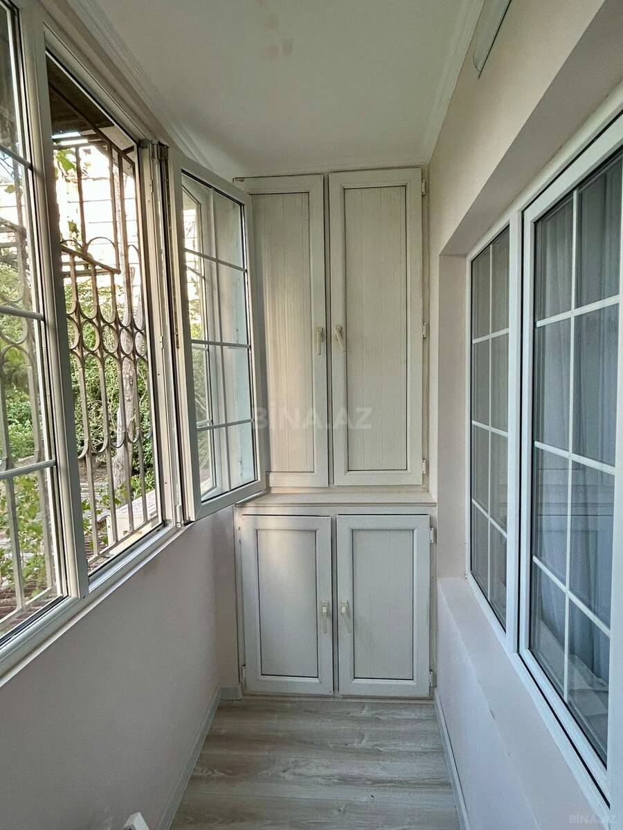 3 otaqlı Köhnə tikili, Həzi Aslanov m., Bakı