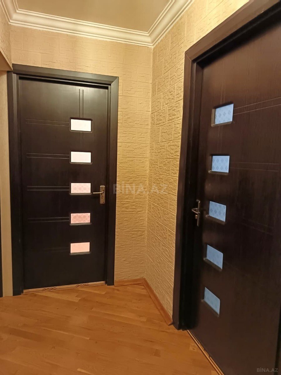 3 otaqlı Köhnə tikili, Həzi Aslanov m., Bakı