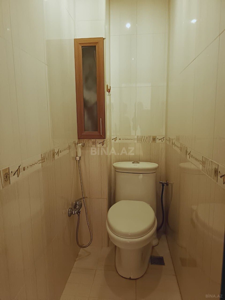 3 otaqlı Köhnə tikili, Həzi Aslanov m., Bakı