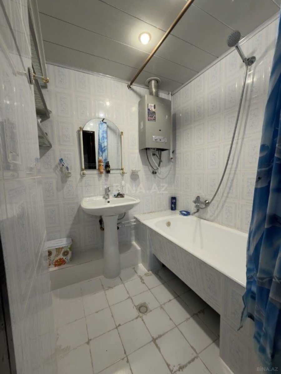 2 otaqlı Köhnə tikili, Neftçilər m., Bakı