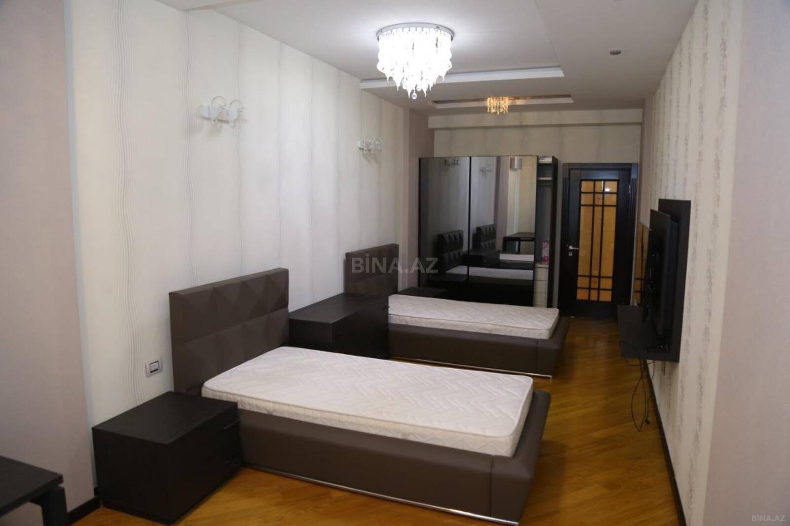 4 otaqlı Yeni tikili, 28 May m., Bakı
