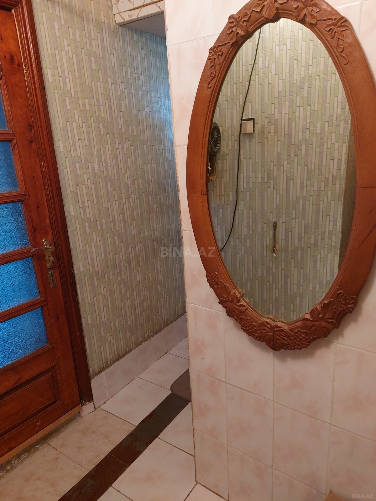2 otaqlı Köhnə tikili, Neftçilər m., Bakı