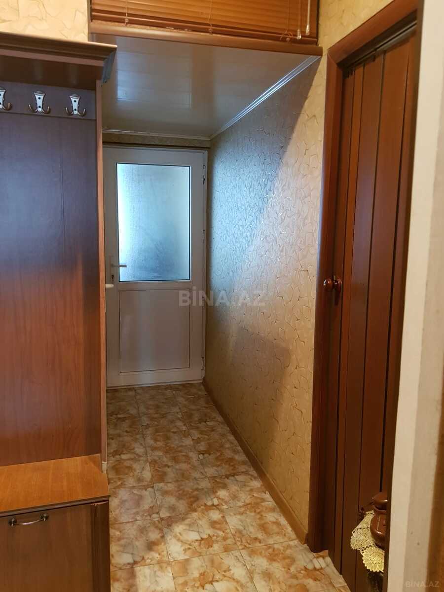 3 otaqlı Köhnə tikili, 28 May m., Bakı