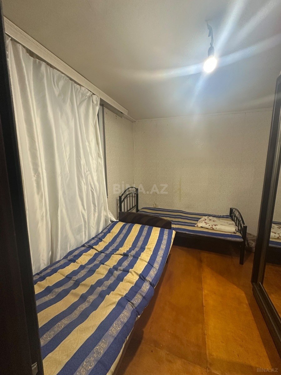 3 otaqlı Köhnə tikili, 20 Yanvar m., Bakı