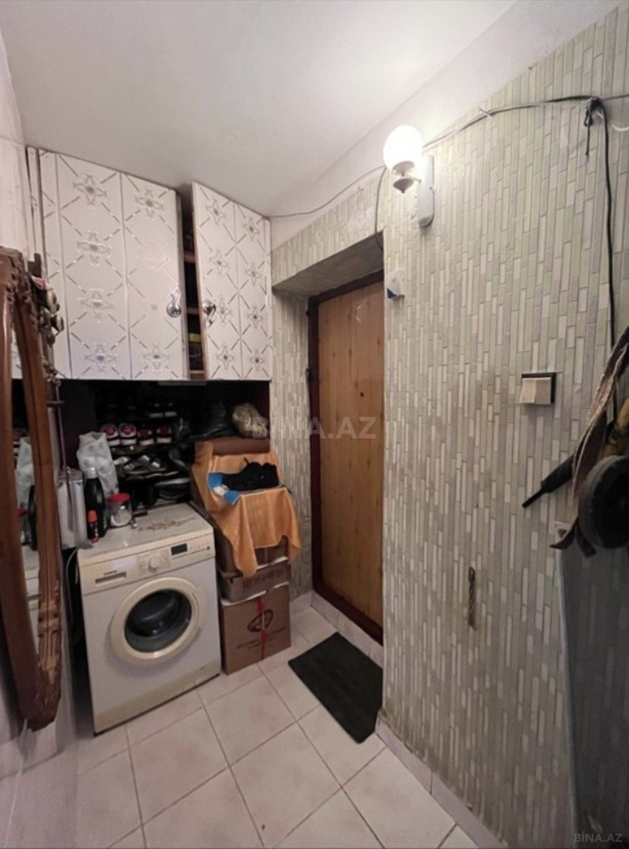 2 otaqlı Köhnə tikili, Neftçilər m., Bakı