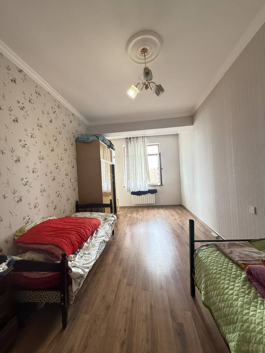 2 otaqlı Yeni tikili, İnşaatçılar m., Bakı