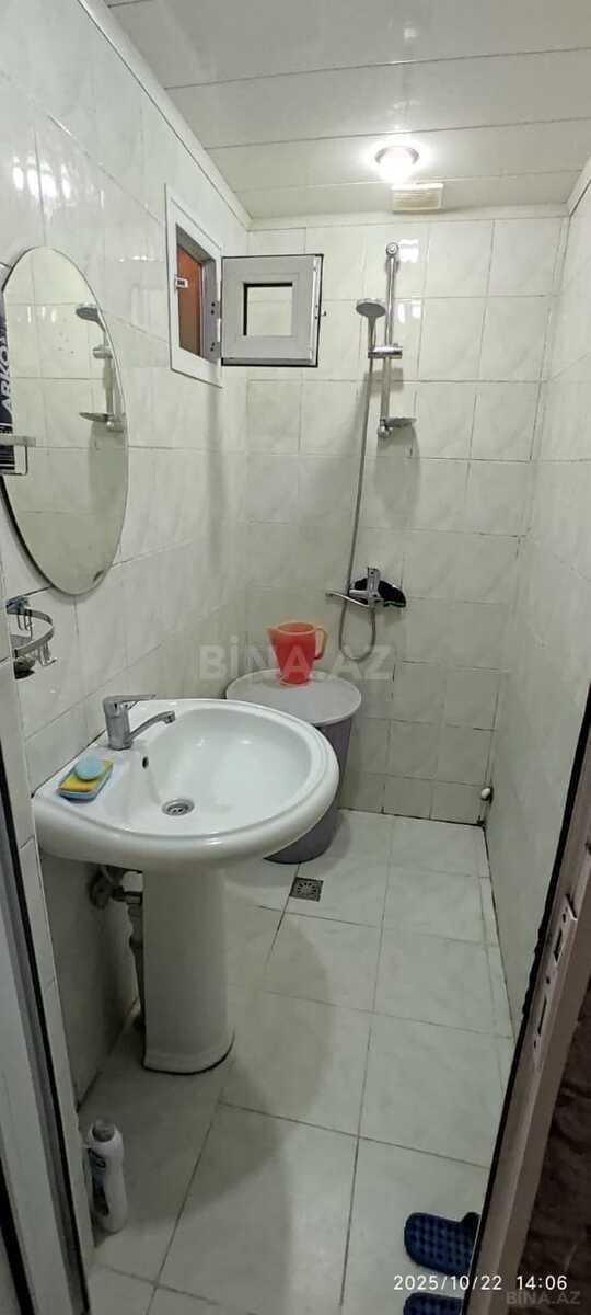 4 otaqlı Köhnə tikili, İnşaatçılar m., Bakı