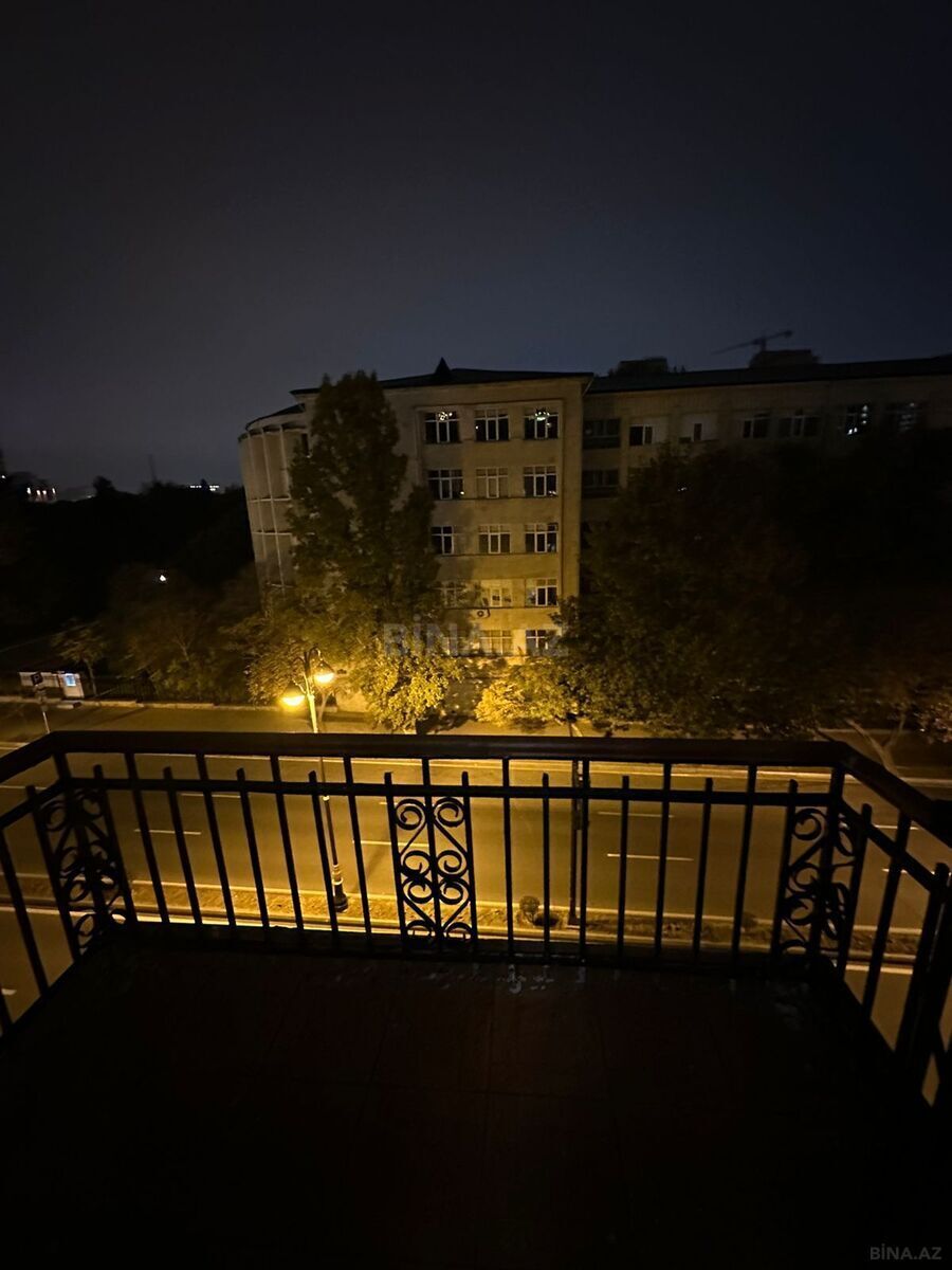 3 otaqlı Köhnə tikili, Nəsimi r., Bakı