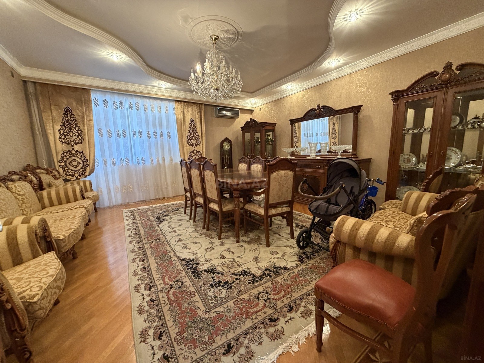 4 otaqlı Yeni tikili, Azadlıq Prospekti m., Bakı