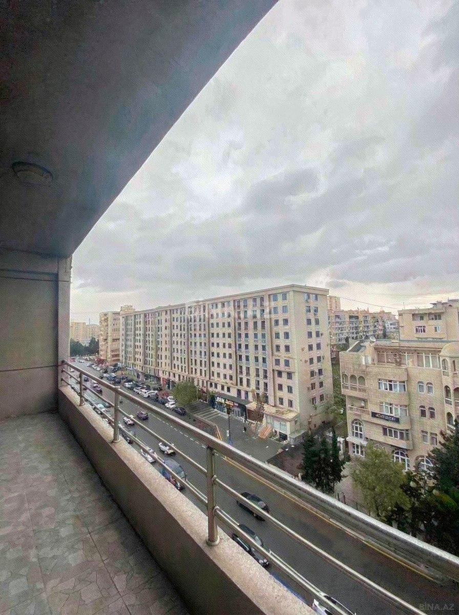 3 otaqlı Yeni tikili, Gənclik m., Bakı