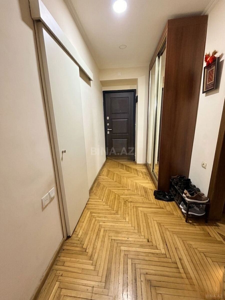 3 otaqlı Köhnə tikili, Nəriman Nərimanov m., Bakı