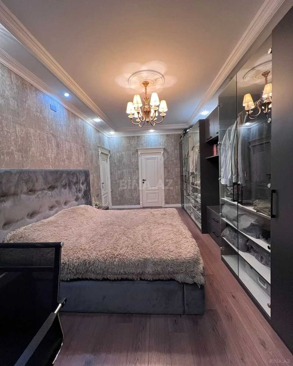 3 otaqlı Yeni tikili, Şah İsmayıl Xətai m., Bakı