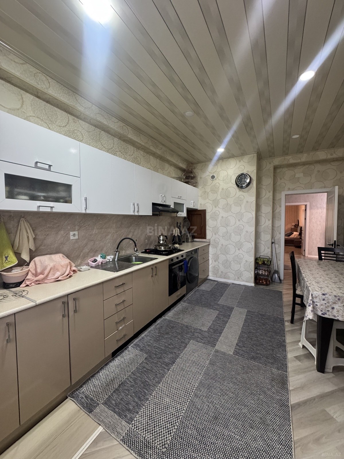 3 otaqlı Yeni tikili, İnşaatçılar m., Bakı