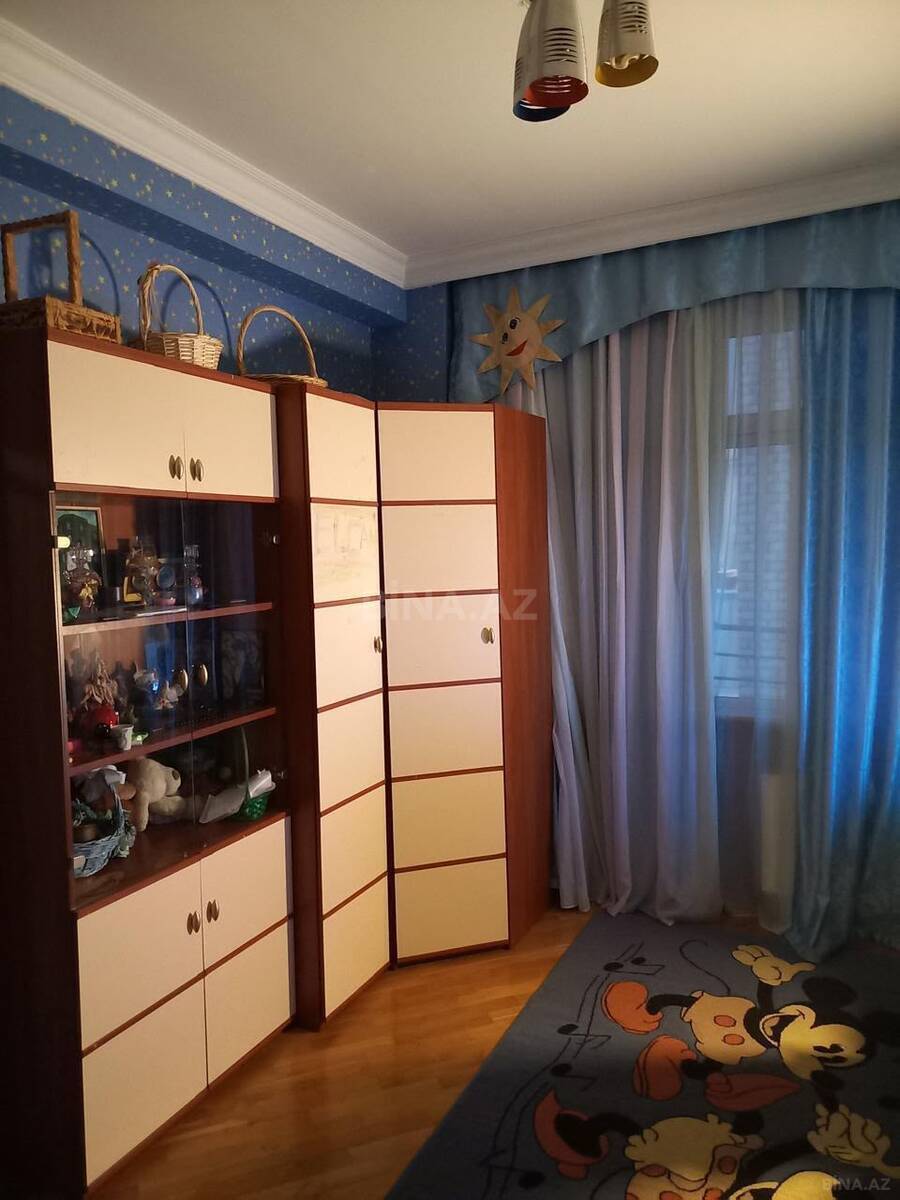 3 otaqlı Yeni tikili, Nizami m., Bakı