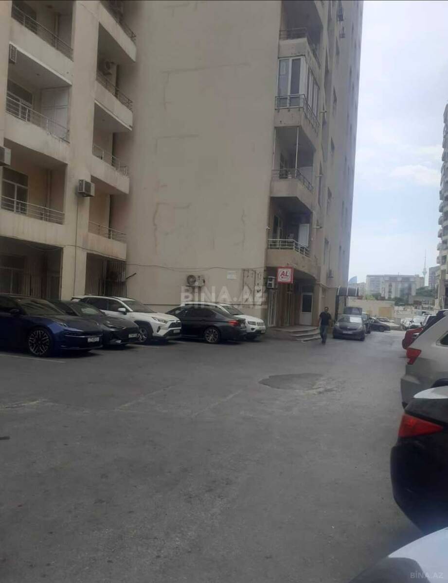 3 otaqlı Yeni tikili, Nizami m., Bakı