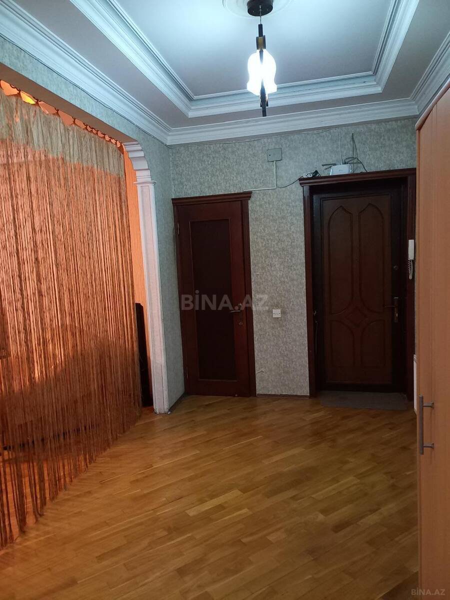 3 otaqlı Yeni tikili, Nizami m., Bakı