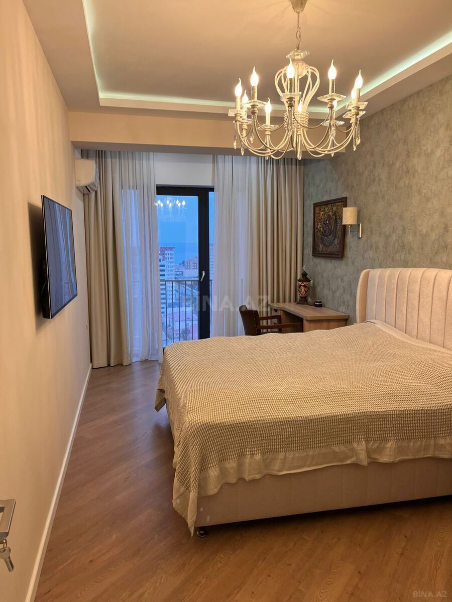 3 otaqlı Yeni tikili, Şah İsmayıl Xətai m., Bakı
