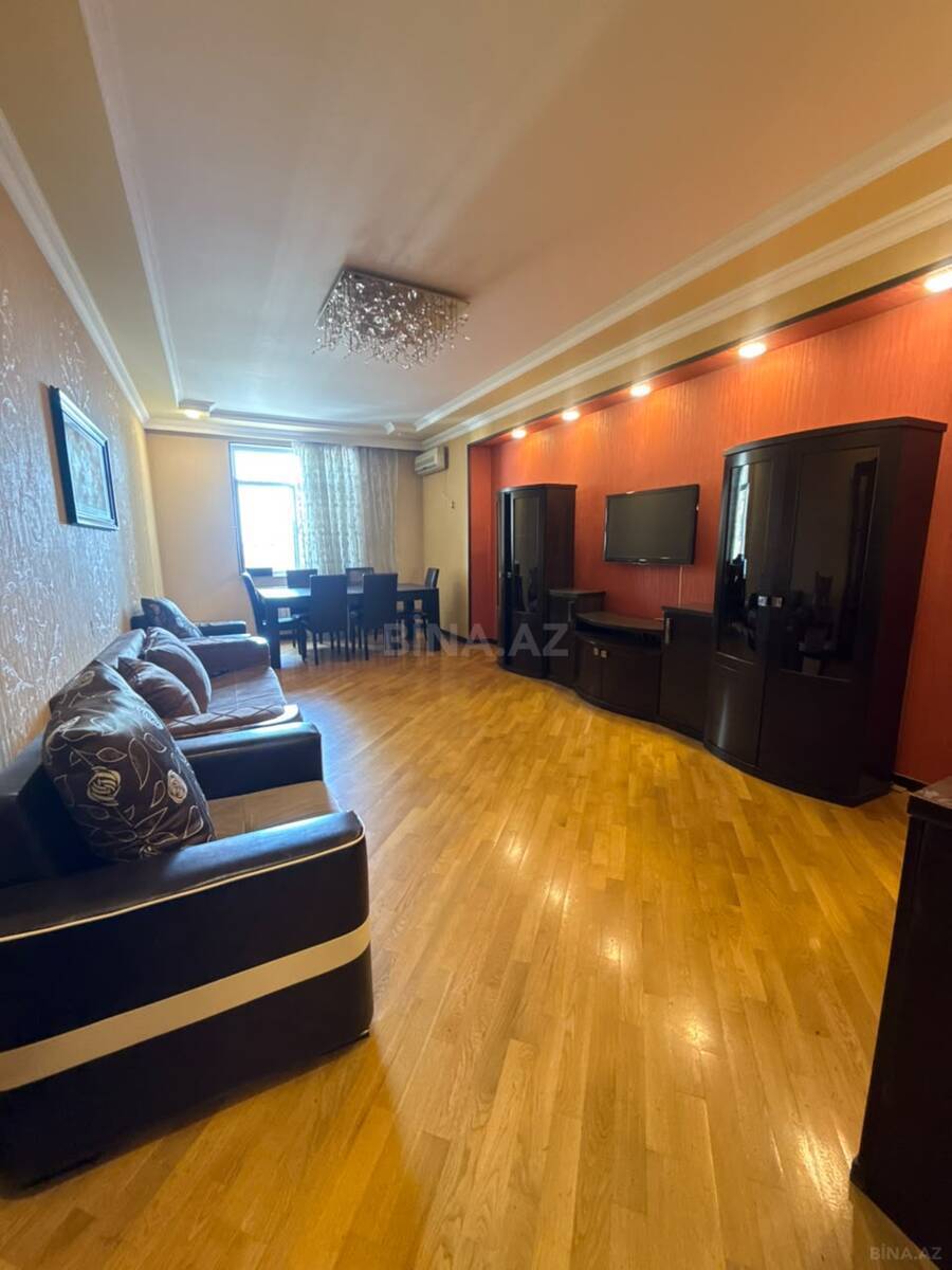 3 otaqlı Yeni tikili, Azadlıq Prospekti m., Bakı