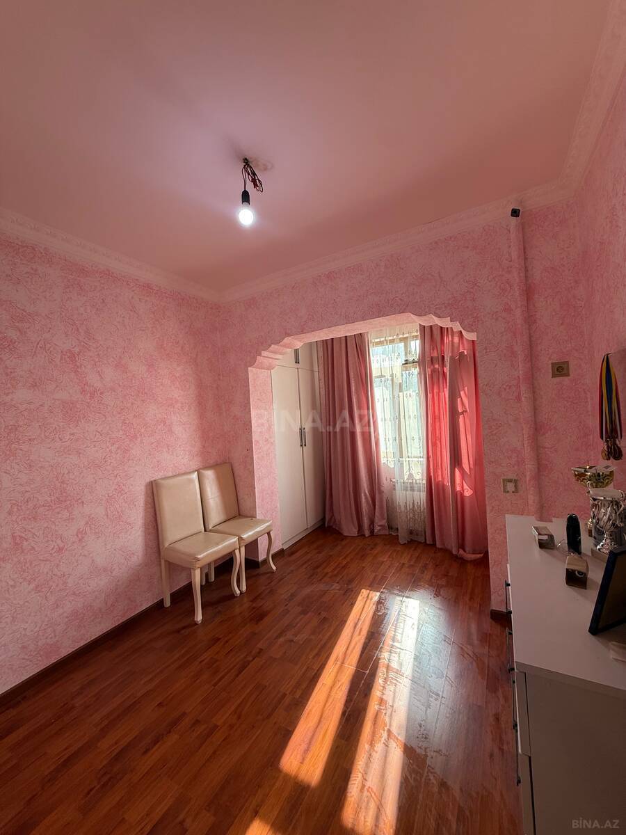 3 otaqlı Köhnə tikili, Köhnə Günəşli q., Bakı