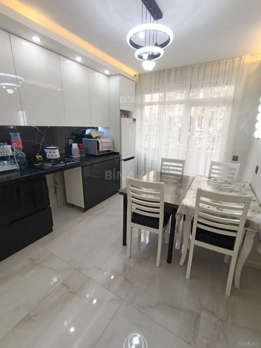2 otaqlı Köhnə tikili, Həzi Aslanov m., Bakı