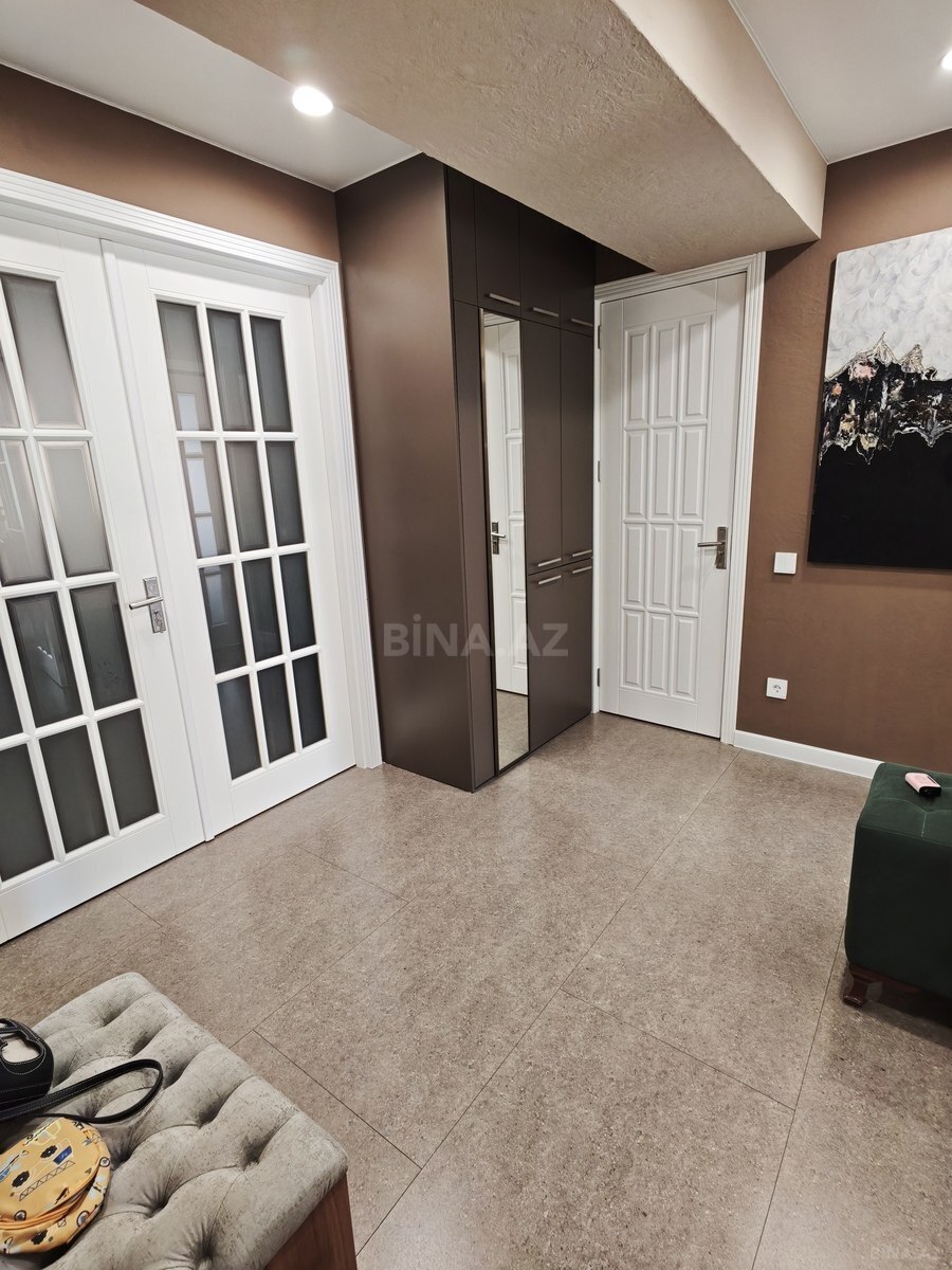 3 otaqlı Yeni tikili, 28 May m., Bakı