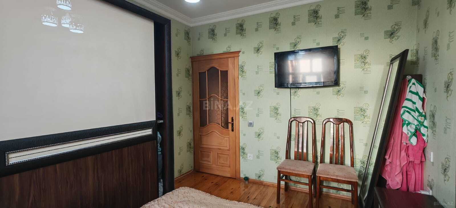 3 otaqlı Köhnə tikili, Həzi Aslanov m., Bakı