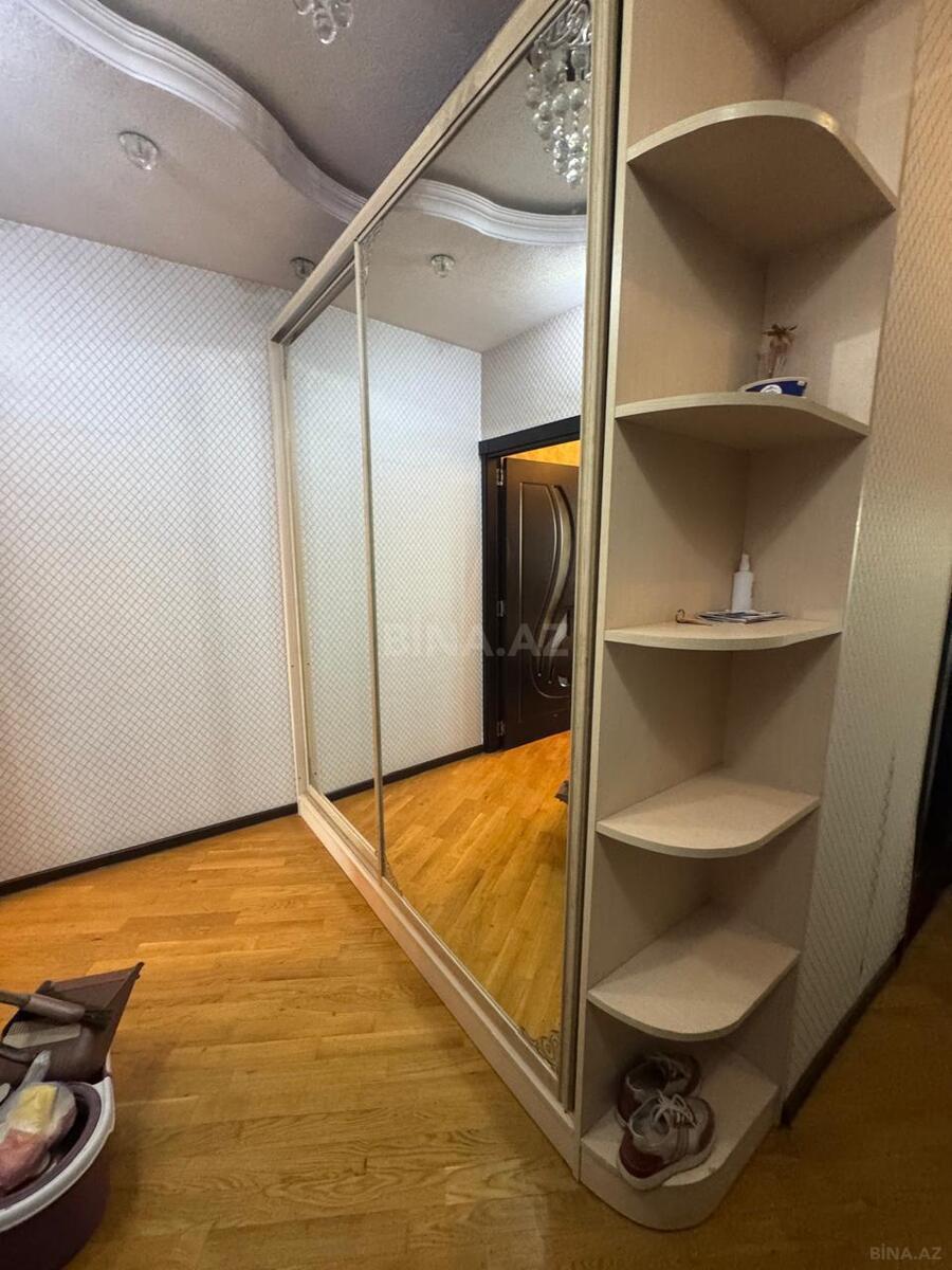 2 otaqlı Köhnə tikili, Azadlıq Prospekti m., Bakı