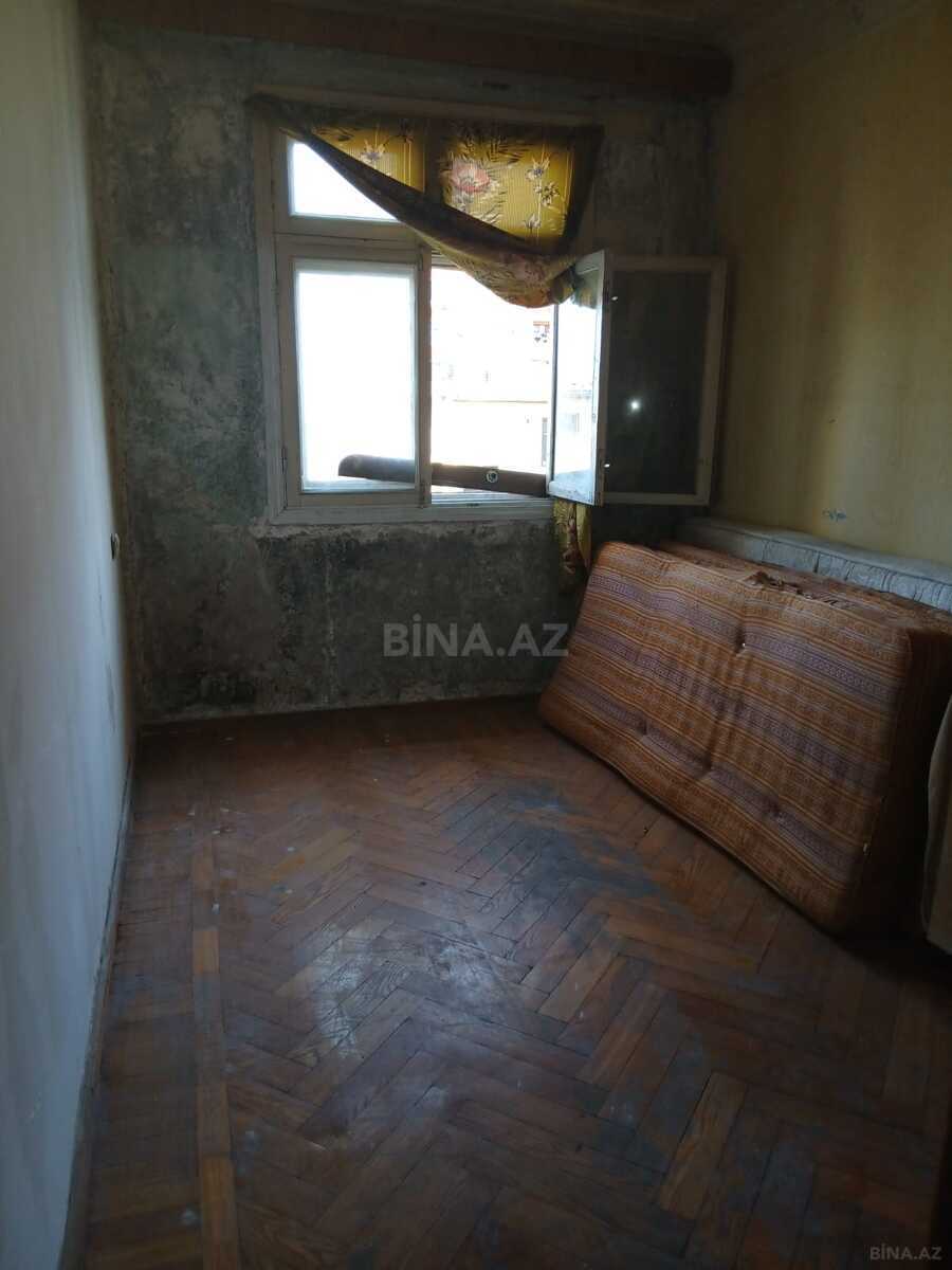 2 otaqlı Köhnə tikili, Memar Əcəmi m., Bakı