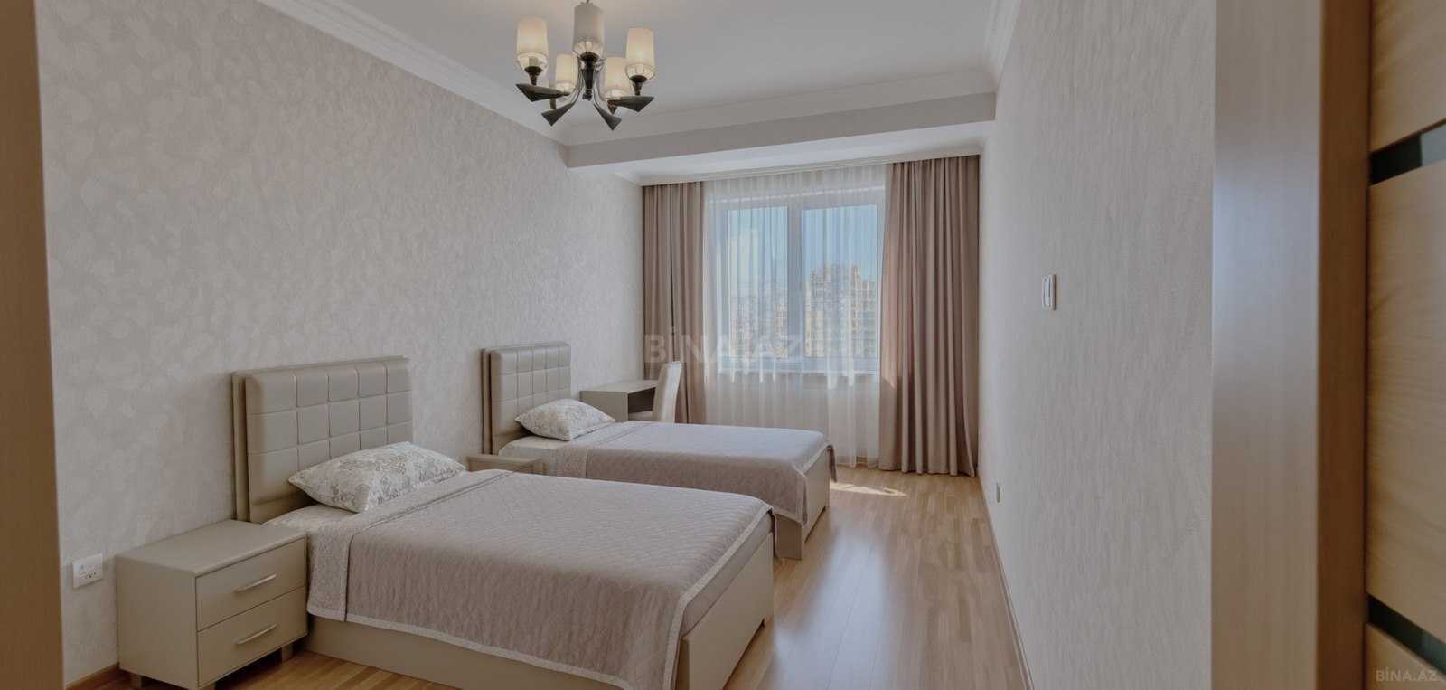 3 otaqlı Yeni tikili, İnşaatçılar m., Bakı