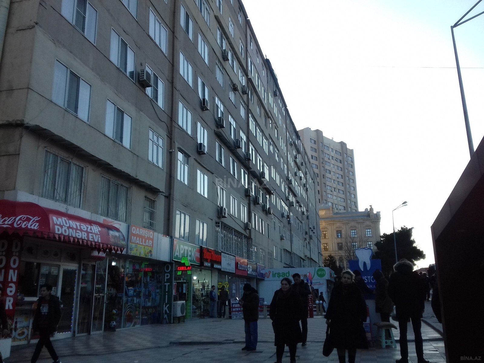 2 otaqlı Köhnə tikili, Azadlıq Prospekti m., Bakı