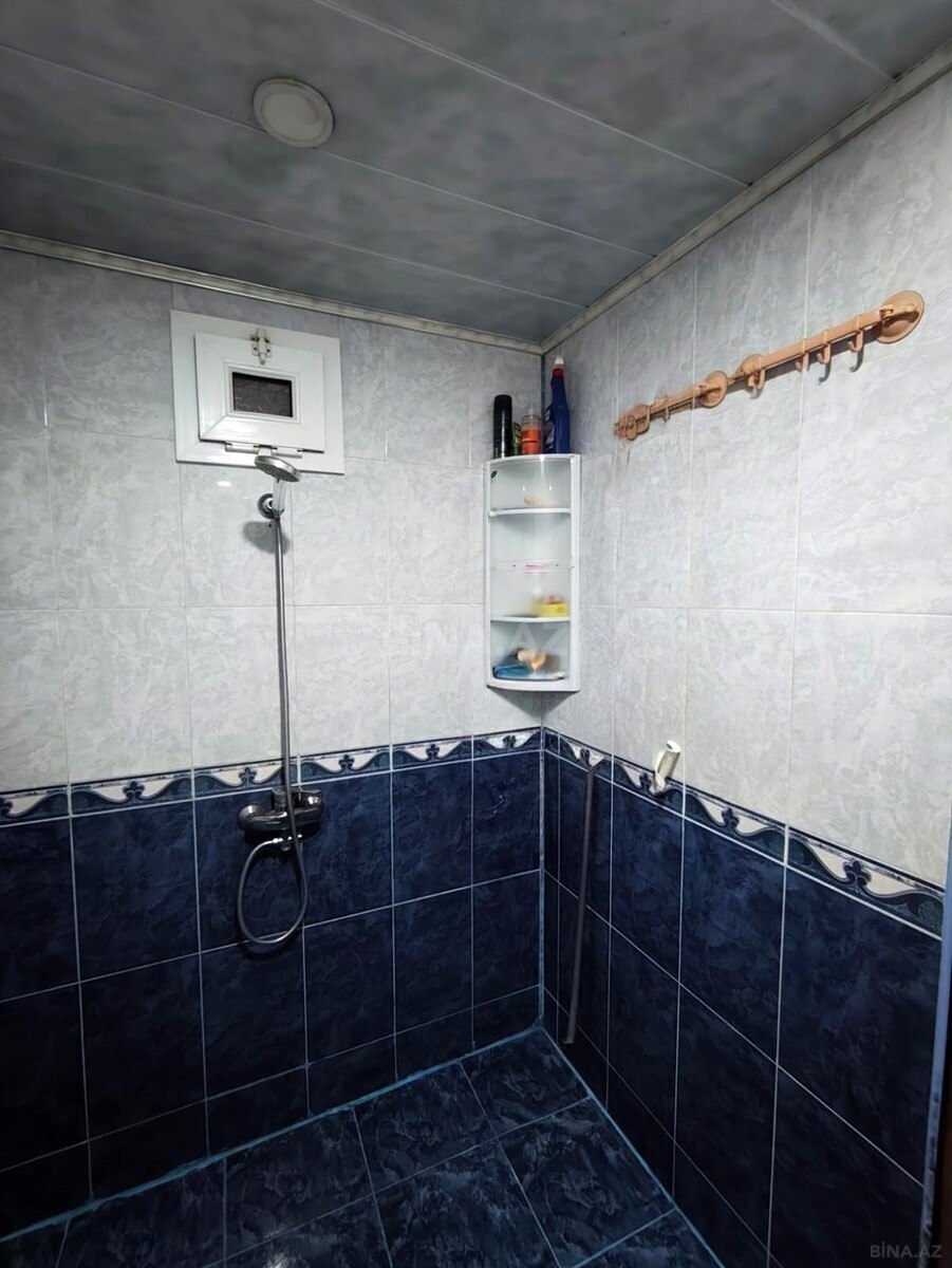 3 otaqlı Köhnə tikili, Qara Qarayev m., Bakı