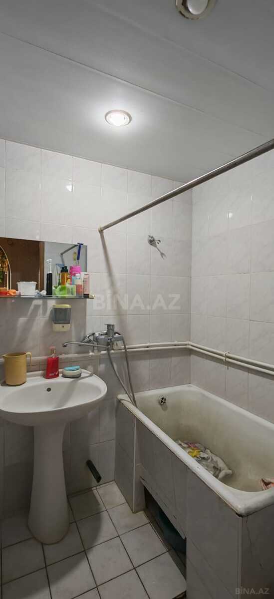 3 otaqlı Köhnə tikili, Əhmədli q., Bakı