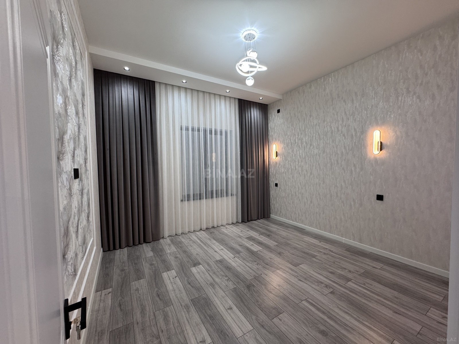 4 otaqlı Həyət evi/Bağ evi, Şüvəlan q., Bakı