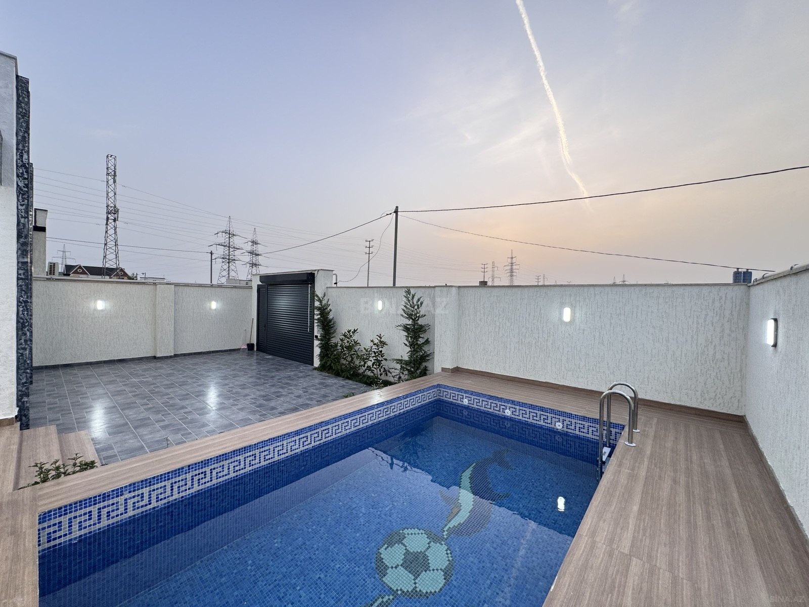4 otaqlı Həyət evi/Bağ evi, Şüvəlan q., Bakı