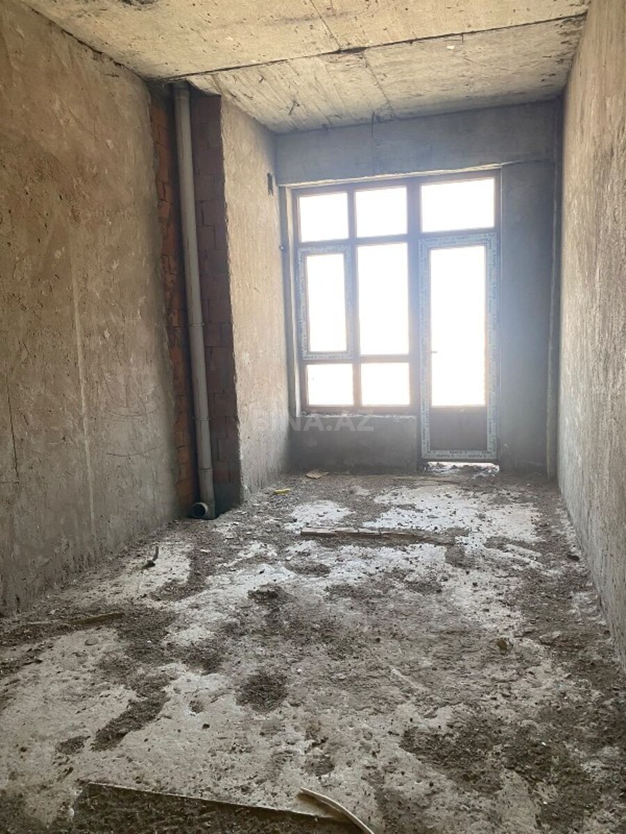 3 otaqlı Yeni tikili, İnşaatçılar m., Bakı